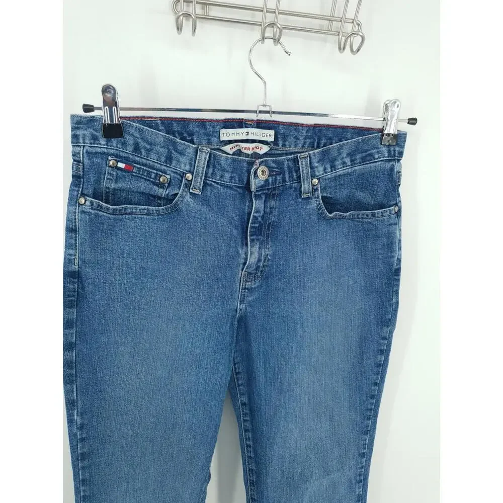 Tommy Hilfiger Jeans Womens 8 Hipster Boot Cut‎ MId Rise Medium Wash - Picture 3 of 9